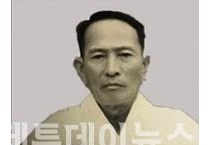 1. 최한원 사진.gif