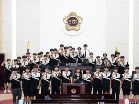 인천시의회 김대영 의원, 인하부고 학생들과 의회 청사 견학진행
